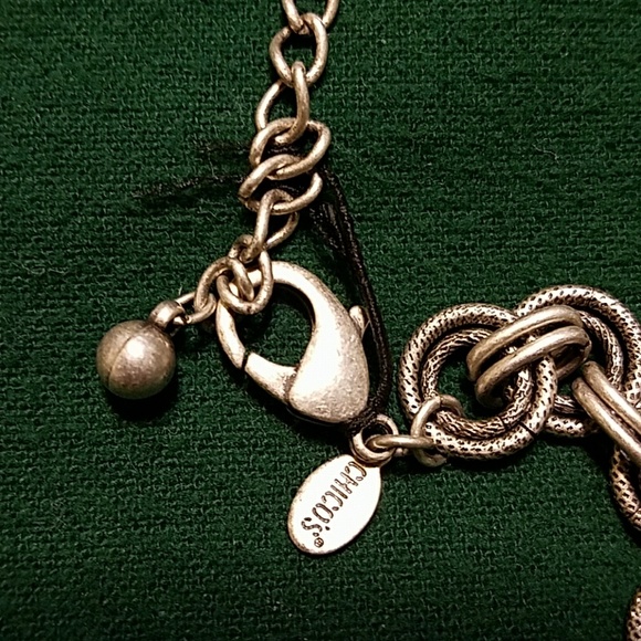 VINTAGE CHICO'S FLOWER NECKLACE - Picture 5 of 6